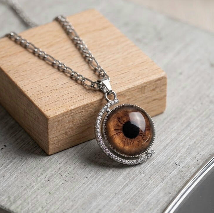built in necklace with zircon