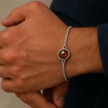 built in necklace with zircon