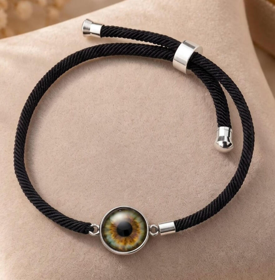 built in necklace with zircon