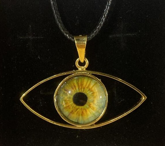 built in necklace with zircon